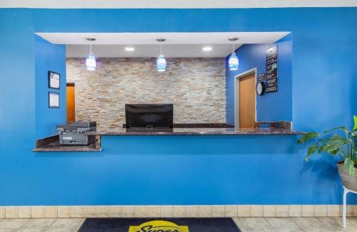 Kokomo Hotel | Super 8 by Wyndham Kokomo
