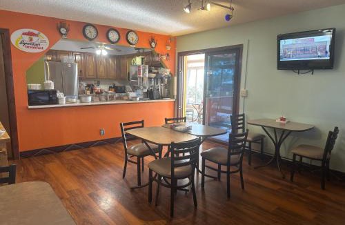 East Las Vegas Hotel | Super 8 by Wyndham Las Vegas
