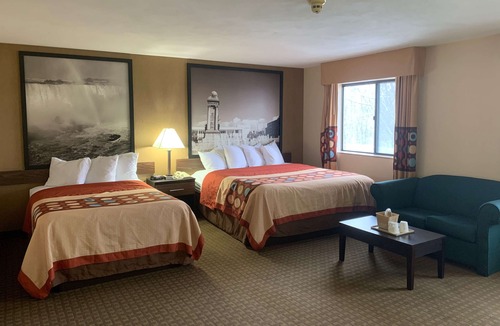 Liverpool Hotel | Super 8 by Wyndham Liverpool/Clay/Syracuse Area