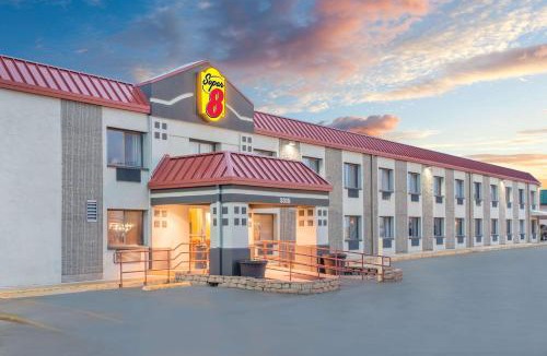 Marshalltown Hotel | Super 8 by Wyndham Marshalltown