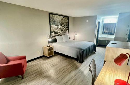 Manchester Hotel | Super 8 by Wyndham Manchester TN