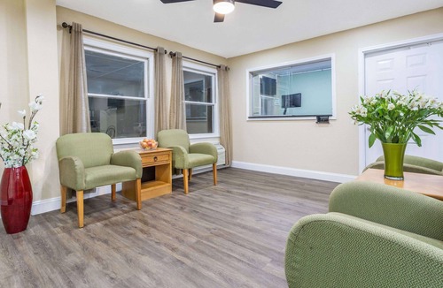 Manning Hotel | Super 8 by Wyndham Manning