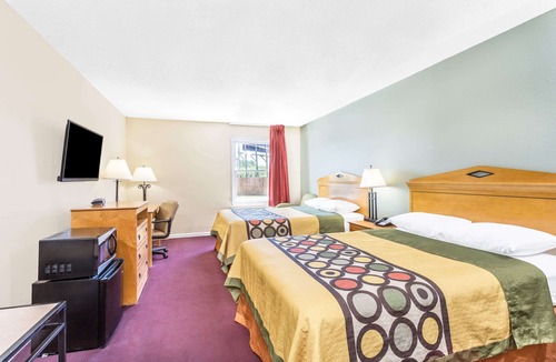 Manning Hotel | Super 8 by Wyndham Manning