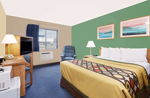 Marshall Hotel | Super 8 by Wyndham Marshall