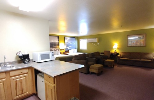 McCall Hotel | Super 8 by Wyndham McCall