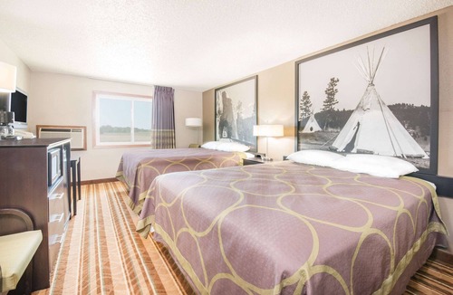 Miller Hotel | Super 8 by Wyndham Miller