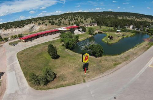 Newcastle Hotel | Super 8 by Wyndham Newcastle