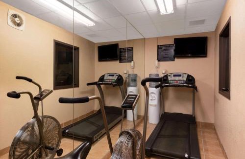 North Platte Hotel | Super 8 by Wyndham North Platte