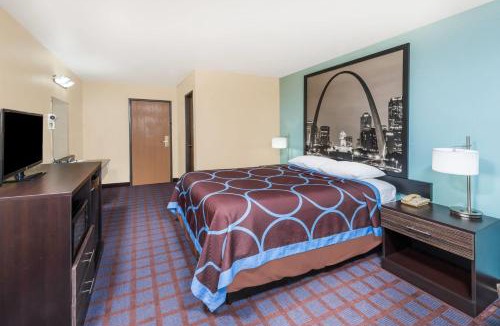 Okawville Hotel | Super 8 by Wyndham Okawville
