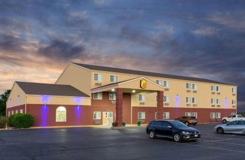 Ottawa Hotel | Super 8 by Wyndham Ottawa