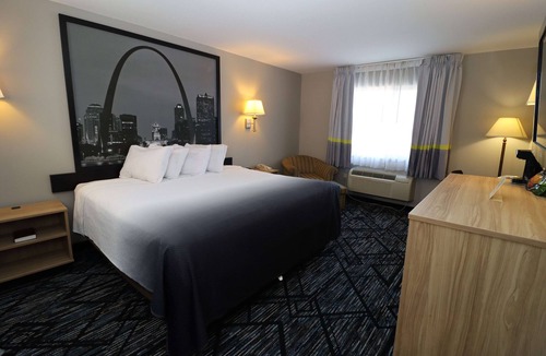 Perryville Hotel | Super 8 by Wyndham Perryville