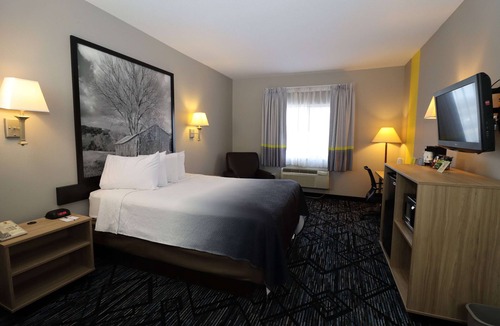 Perryville Hotel | Super 8 by Wyndham Perryville