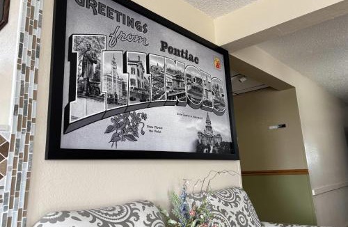 Pontiac Hotel | Super 8 by Wyndham Pontiac