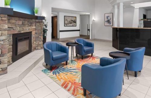Ste. Foy Hotel | Super 8 by Wyndham Quebec City