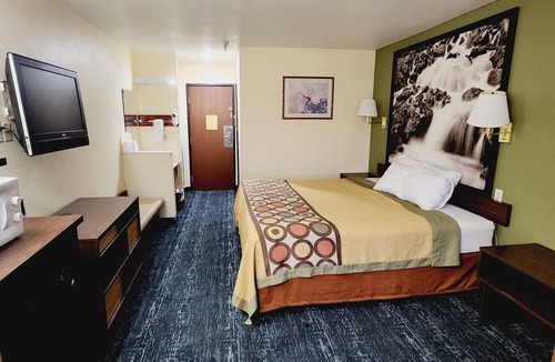 Rawlins Hotel | Super 8 by Wyndham Rawlins
