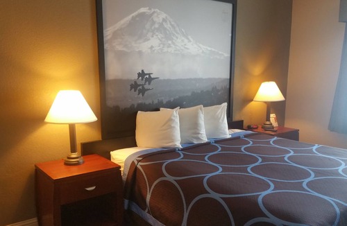 Foothill Farms Hotel | Super 8 by Wyndham Sacramento North