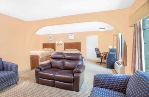 San Angelo Hotel | Super 8 by Wyndham San Angelo