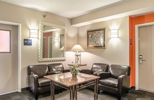 Sidney Hotel | Super 8 by Wyndham Sidney NE