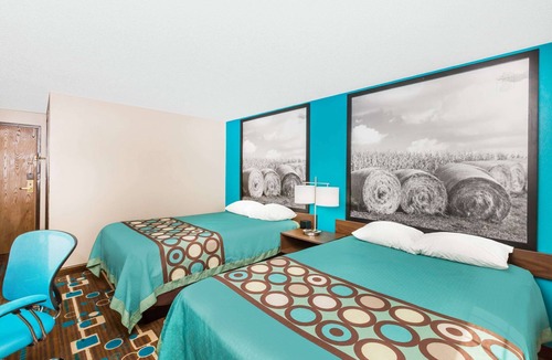 Spencer Hotel | Super 8 by Wyndham Spencer