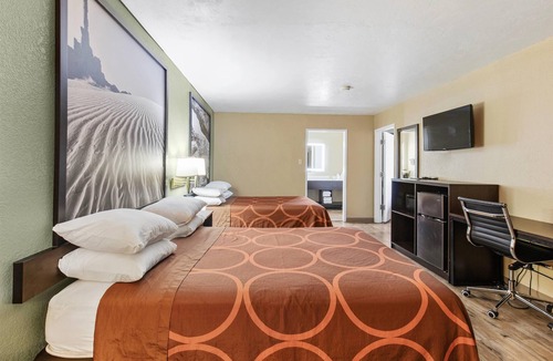 St. George Hotel | Super 8 by Wyndham St. George UT