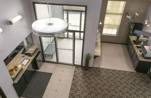 Strafford Hotel | Super 8 by Wyndham Stafford/Springfield Area