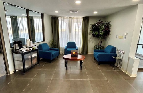 Sterling Hotel | Super 8 by Wyndham Sterling CO