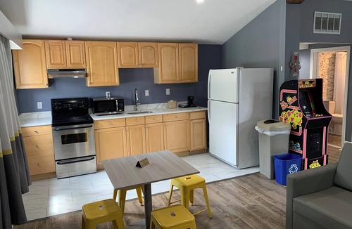 Sturbridge Hotel | Super 8 by Wyndham Sturbridge