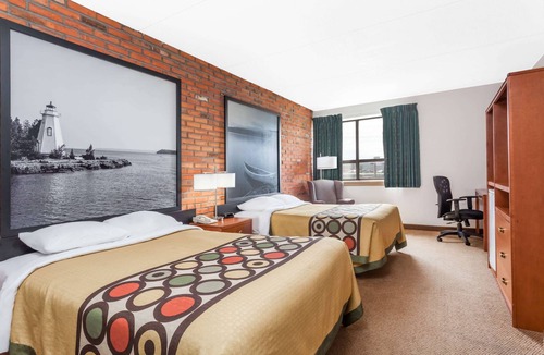 Sudbury Hotel | Super 8 by Wyndham Sudbury ON