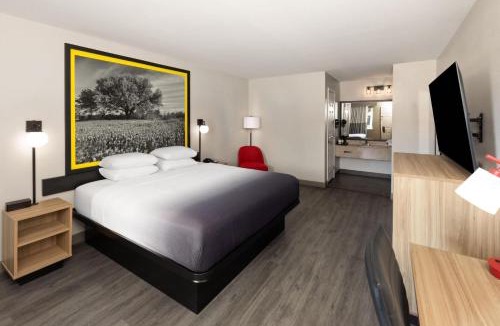Temple Hotel | Super 8 by Wyndham Temple S General Bruce
