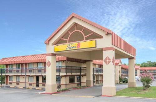 Tulsa Hotel | Super 8 by Wyndham Tulsa - Route 66