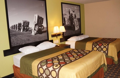 Farmers Branch Hotel | Super 8 by Wyndham Farmers Branch/North Dallas