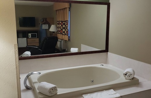 Valentine Hotel | Super 8 by Wyndham Valentine NE