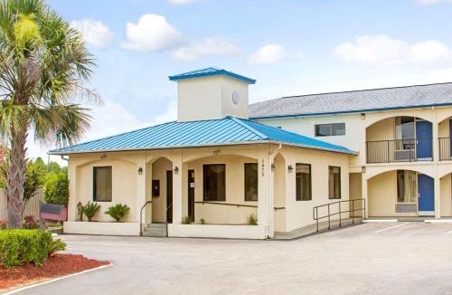 Walterboro Hotel | Super 8 by Wyndham Walterboro