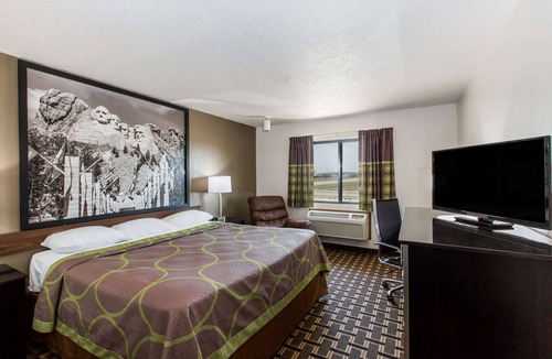 Wayne Hotel | Super 8 by Wyndham Wayne