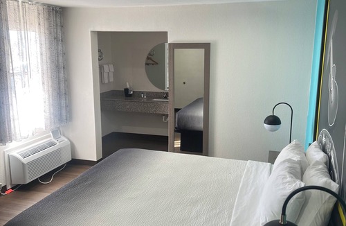 Wichita Falls Hotel | Super 8 by Wyndham Wichita Falls