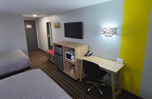 Yankton Hotel | Super 8 by Wyndham Yankton