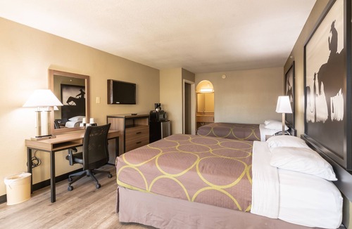 Dallas Hotel | Super 8 Dallas-Mesquite