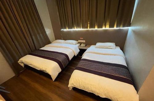 Bukit Kecil Hotel | Super 8 Hotel @ Bayan Baru