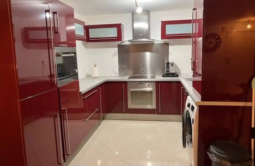 Hotel-de-Ville Apartment | Super apartment 50m² with garden - V2