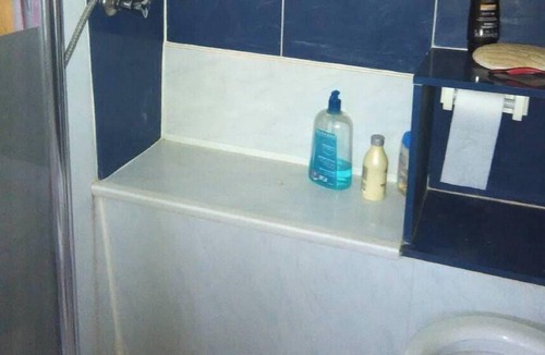 La Ferte-sous-Jouarre Boat Rental | Super boat with character for a unique experience!