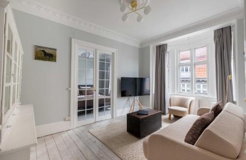 Copenhagen City Centre Apartment | Super Central 2BR Apartment in Old Town Copenhagen