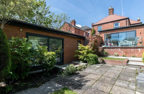 Sunninghill Apartment | Super Chic Apartment in Beautiful Sunninghill - Pass the Keys