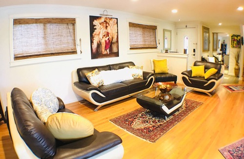 SeaTac House | Super Clean 2BR Unit Located Near Downtown & Shopping Mall