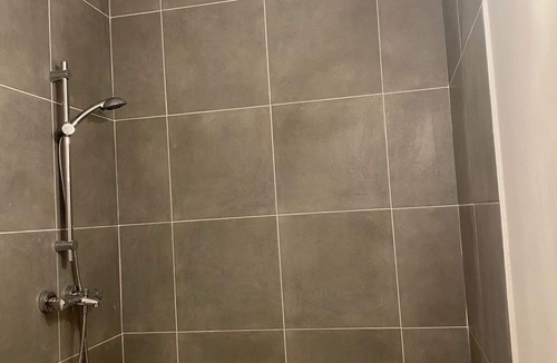 Les Epinettes Apartment | Super coloc 5 Ch