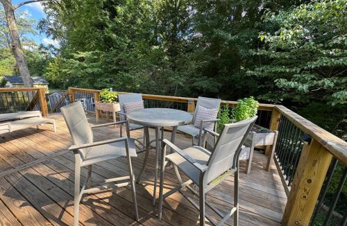 Doraville House | Super Comfy 3 BR Home Sleeps 8