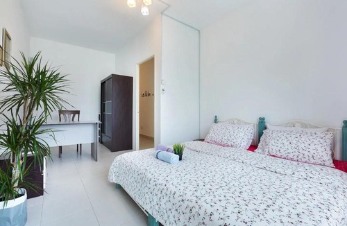 Taman Desa Tebrau Apartment | Super Convenient DESA TEBRAU JOHOR BAHRU