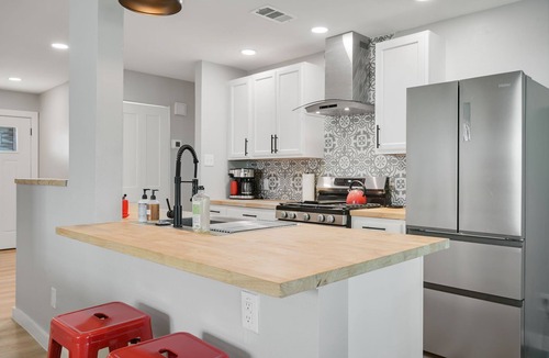 Round Rock House | Super Cute 3/2 House with Yard - Great Location