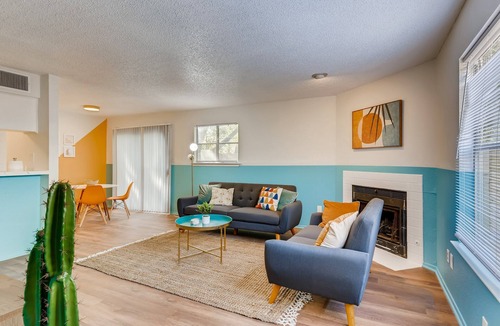 Franklin Park House | Super Cute Austin Hideaway - Minutes to Downtown