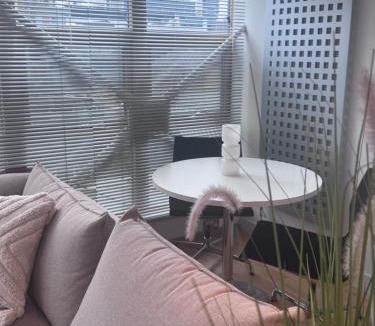 Bunhill Apartment | Super cute Shoreditch loft