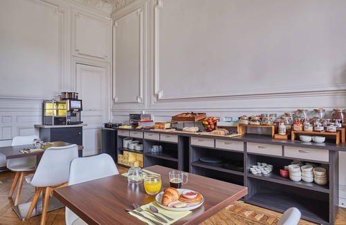 Comedie Apartment | Super Endroit ! Appart équipé avec Wi-Fi gratuit